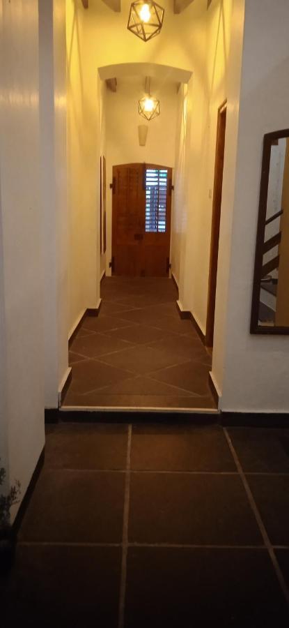 French Rivera Guest House Pondicherry Eksteriør bilde